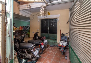 3 Bedroom Town House For Sale - Sen Sok, Phnom Penh thumbnail