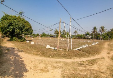   600 Sqm Residential Land For Sale - Sangkat Teuk Vil, Siem Reap thumbnail