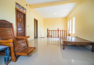 3 Bedroom Villa For Sale  - Svay Dangkum, Siem Reap thumbnail