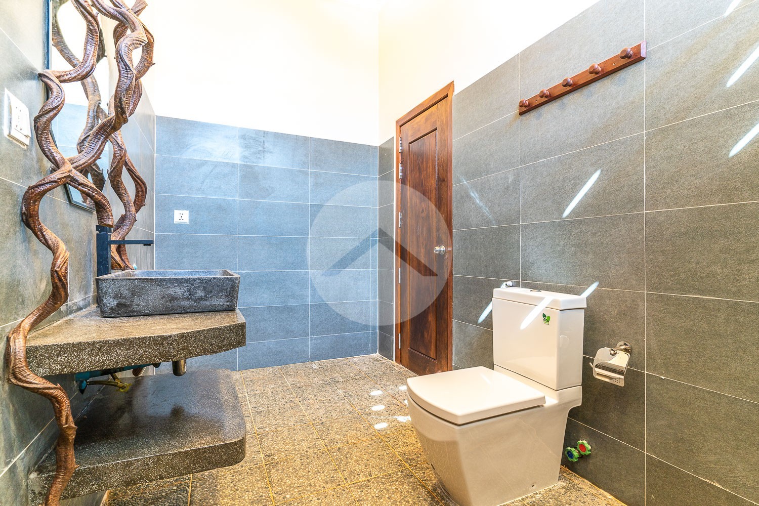 2 Bedroom Apartment For Rent - Sala Kamreuk, Siem Reap - Image 24