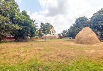   1657 Sqm Residential Land For Sale - Sangkat Siem Reap, Siem Reap thumbnail