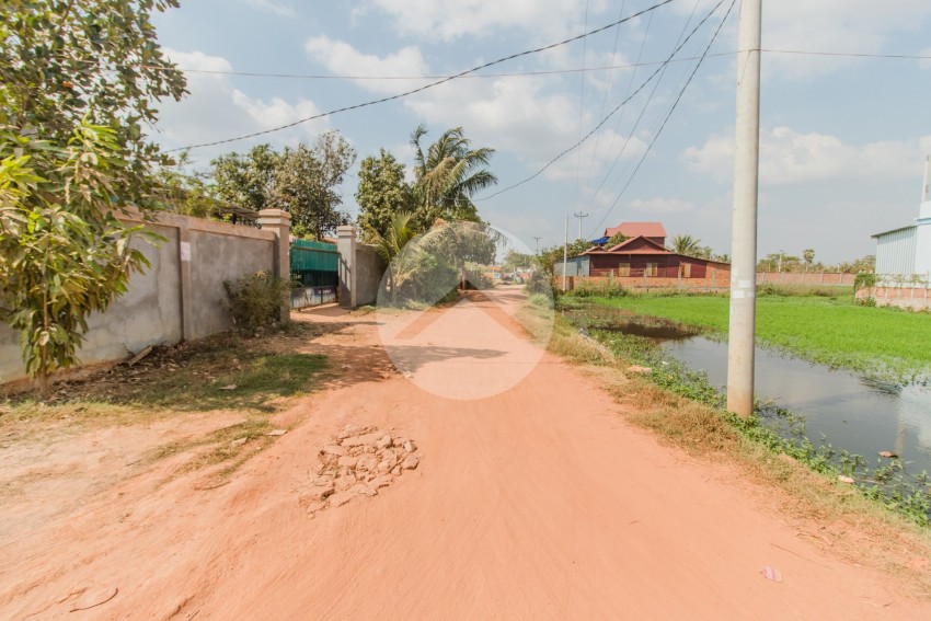 ដីលំនៅឋានទំហំ 603 ម៉ែត្រការ៉េ សម្រាប់លក់ - សង្កាត់ជ្រាវ, ខេត្តសៀមរាប