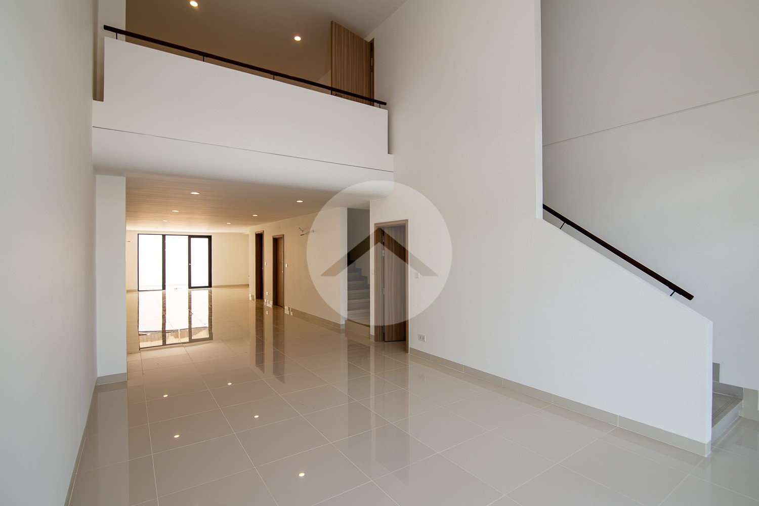 3 Bedroom Shophouse For Rent - KMH Park, Steung Meanchey1, Phnom Penh - Image 3