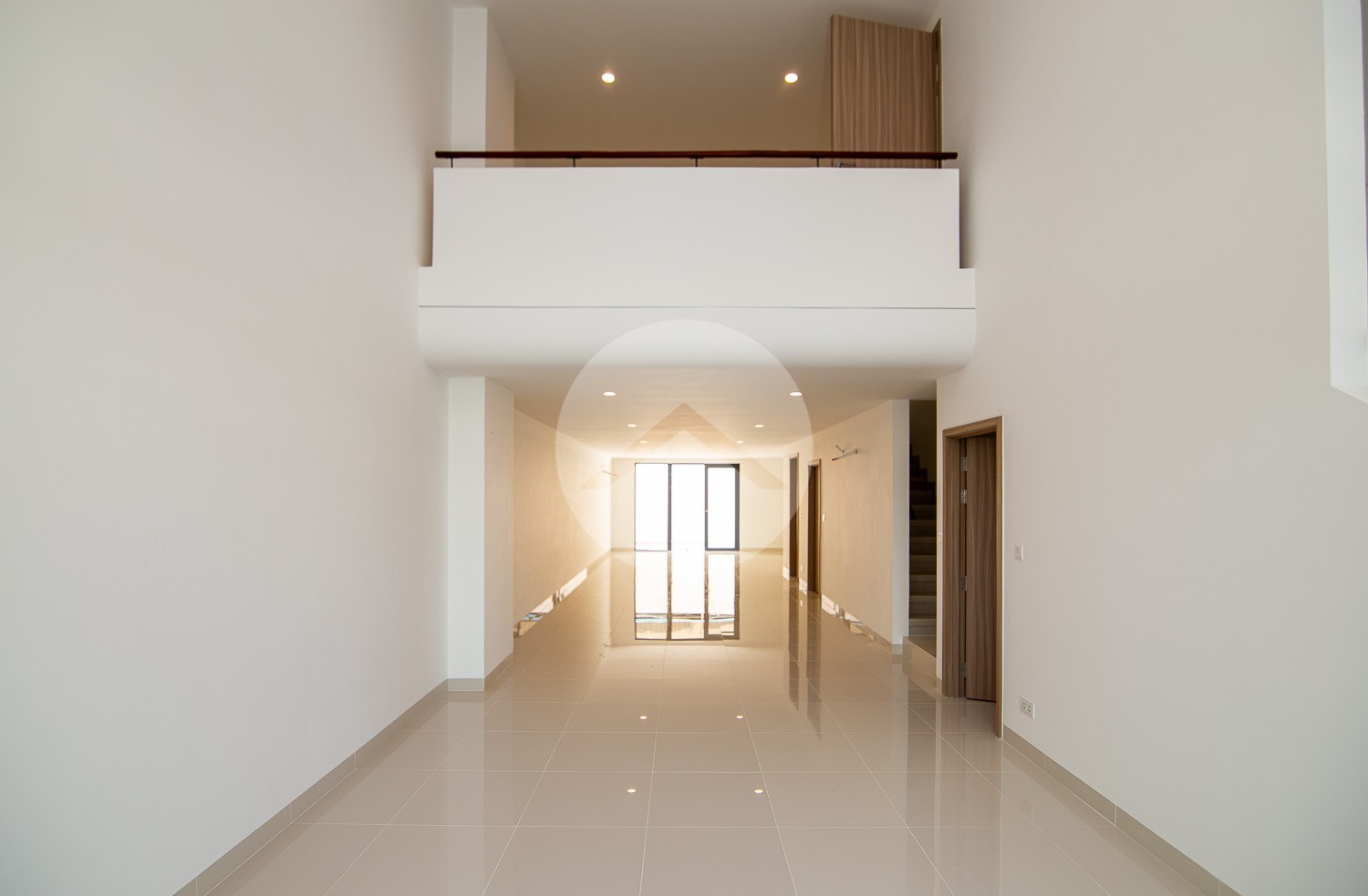 3 Bedroom Shophouse For Rent - KMH Park, Steung Meanchey1, Phnom Penh - Image 2