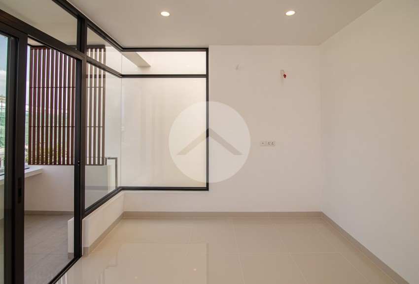 3 Bedroom Shophouse For Rent - KMH Park, Steung Meanchey1, Phnom Penh