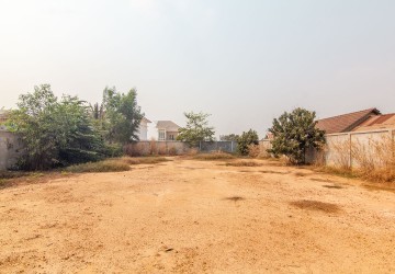  923 Sqm Residential Land For Sale - Svay Dangkum, Siem Reap thumbnail