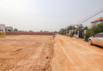   1000 Sqm Residential Land For Sale - Svay Dangkum, Siem Reap thumbnail