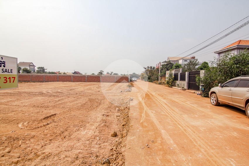   1000 Sqm Residential Land For Sale - Svay Dangkum, Siem Reap