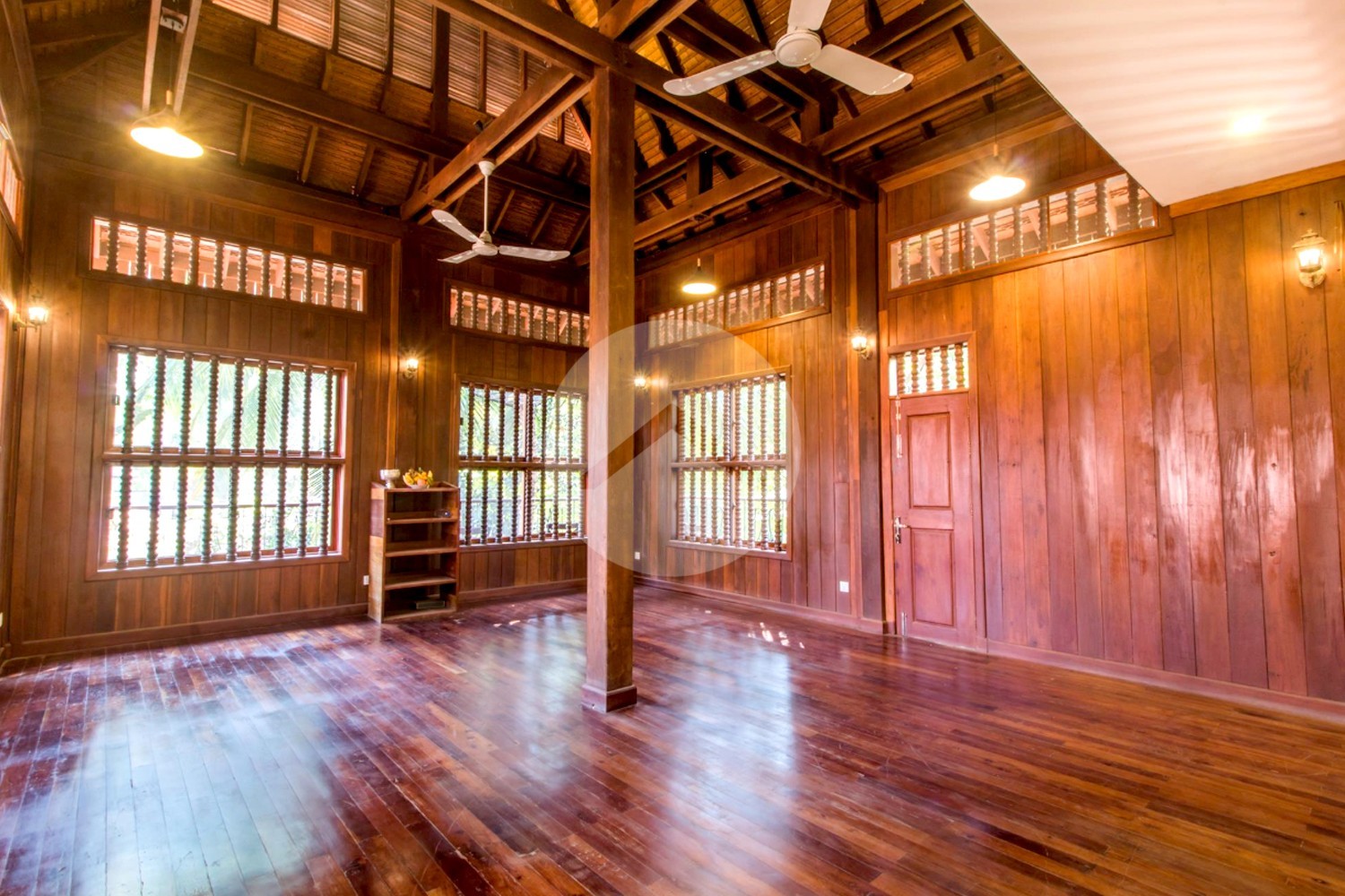 4 Bedroom Villa For Sale - Slor Kram, Siem Reap - Image 14