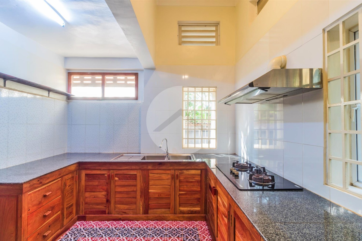 4 Bedroom Villa For Sale - Slor Kram, Siem Reap - Image 18