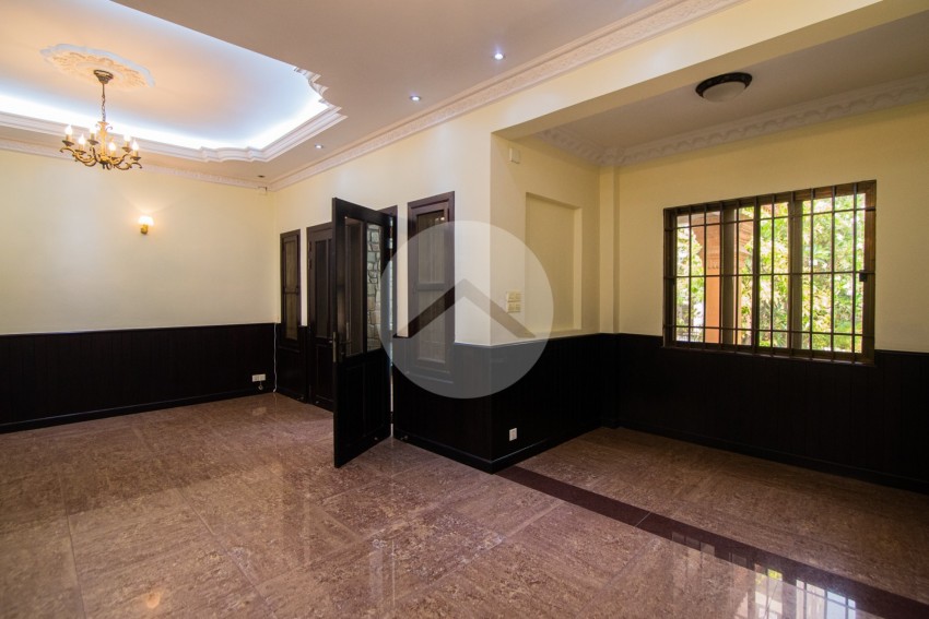 5 Bedroom Villa For Rent - Tuol Kork, Phnom Penh