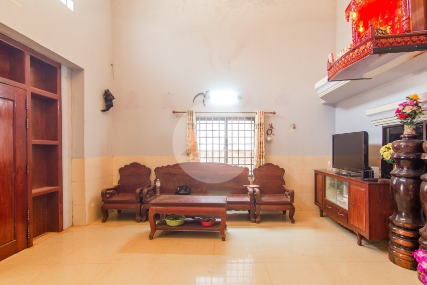 3 Bedroom House For Sale - Sra Ngae, Siem Reap