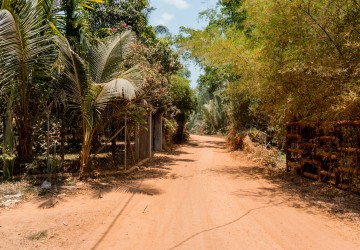 One Bedroom House For Sale - Kampong Kraeng Waterway, Kampot thumbnail