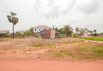  400 Sqm Residential Land For Sale - Chreav, Siem Reap thumbnail