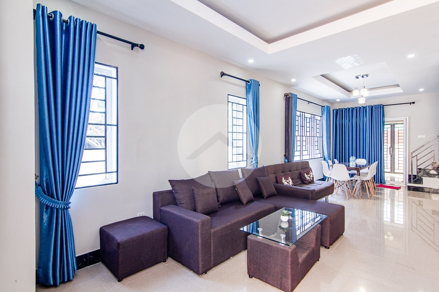 3 Bedroom Flat For Sale - Sala Kamreuk, Siem Reap - Image 2