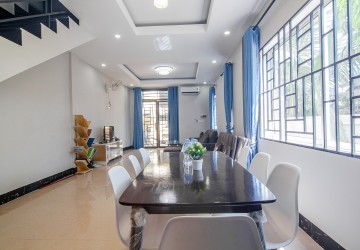 3 Bedroom Flat For Sale - Sala Kamreuk, Siem Reap thumbnail