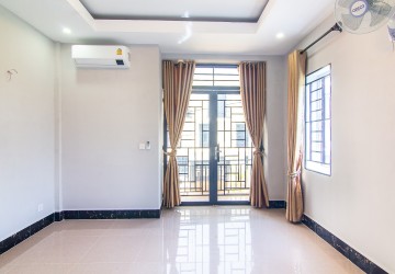 3 Bedroom Flat For Sale - Sala Kamreuk, Siem Reap thumbnail