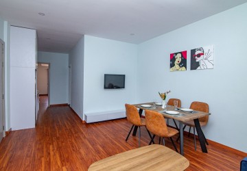 2 Bedroom Apartment For Rent - Tonle Bassac, Phnom Penh thumbnail