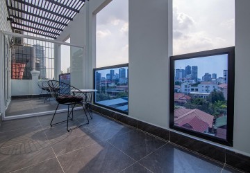 1 Bedroom Apartment For Rent - Tonle Bassac, Phnom Penh thumbnail