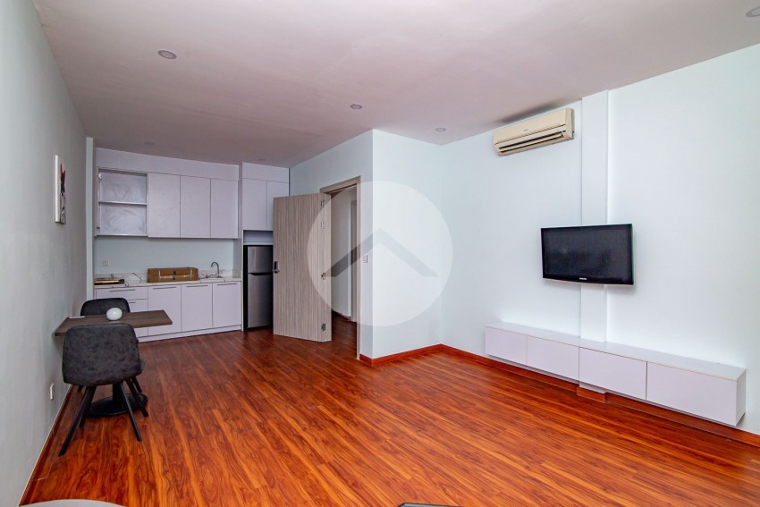 1 Bedroom Apartment For Rent - Tonle Bassac, Phnom Penh