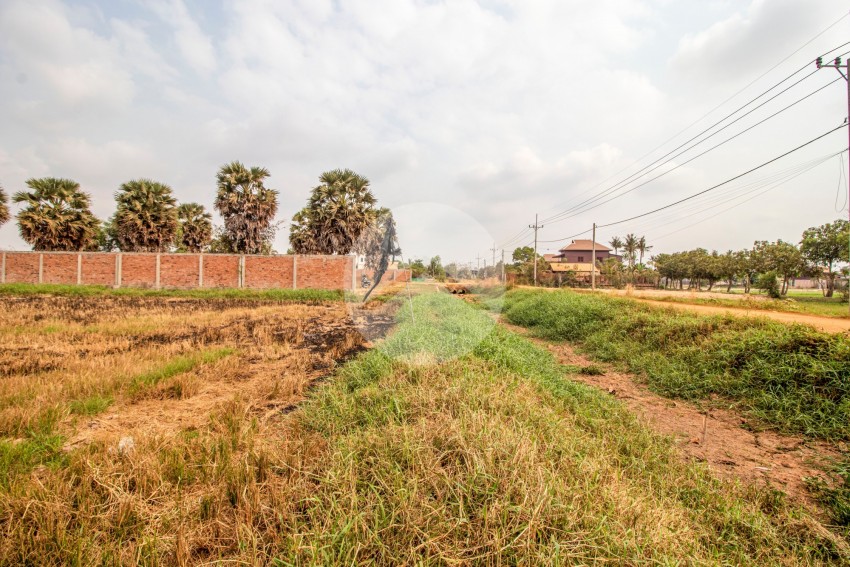  ដីលំនៅដ្ឋាន ២៦០០ ម៉ែត្រសំរាប់លក់ - សង្កាត់ជ្រាវ, ខេត្តសៀមរាប