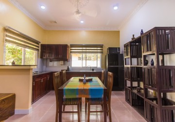 3 Bedroom Apartment For Rent - Wat Bo, Siem Reap thumbnail