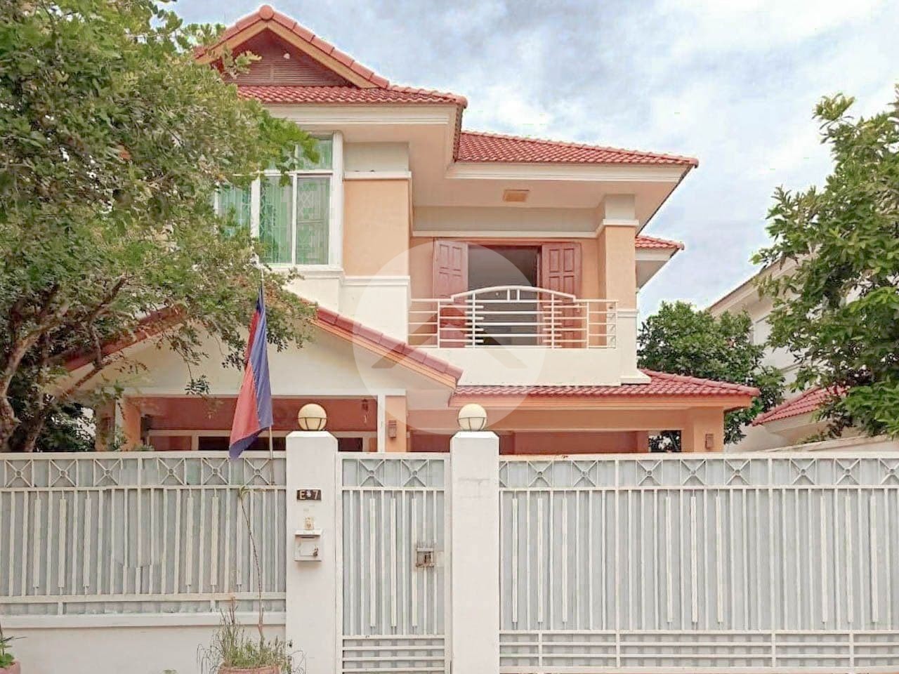 3 Bedroom Villa For Sale Chamkarmorn, Phnom Penh 12163 IPS Cambodia