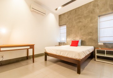 2 Bedroom Apartment with Pool for Rent - Road 60m thumbnail