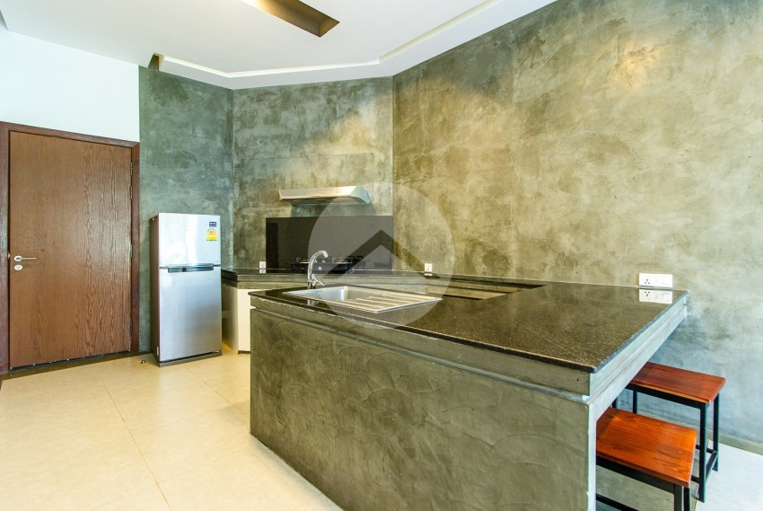 2 Bedroom Apartment with Pool for Rent - Road 60m