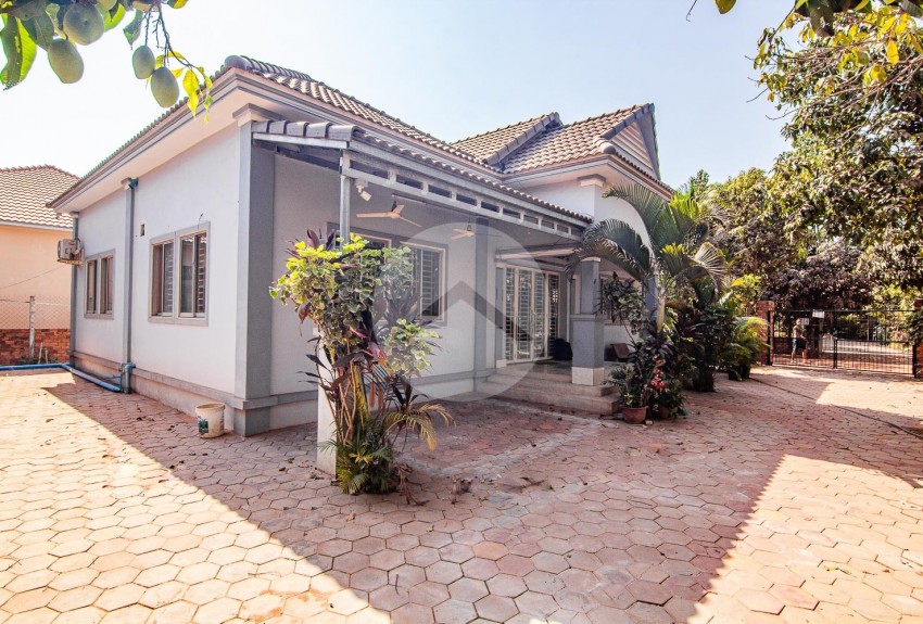 3 Bedroom House For Rent - Svay Dangkum, Siem Reap