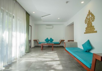 Serviced Apartment With 3 Bed Family Suite For Rent - Svay Dangkum, Siem Reap thumbnail