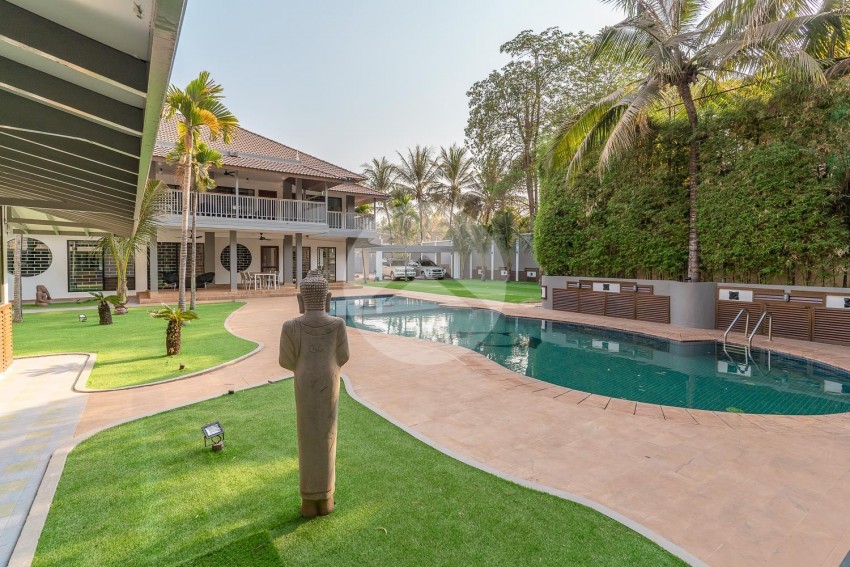6 Bedroom Luxury Villa For Rent - Sala Kamreuk, Siem Reap