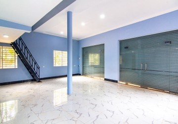 64 Sqm Commercial Space With Mezzanine For Rent - Sala Kamreuk, Siem Reap thumbnail
