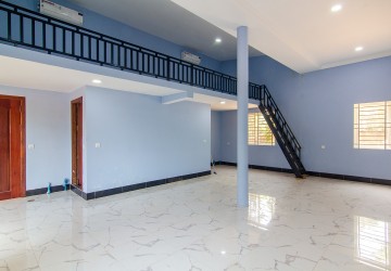 64 Sqm Commercial Space With Mezzanine For Rent - Sala Kamreuk, Siem Reap thumbnail