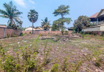 1046 Sqm Residential Land For Sale - Svay Dangkum, Siem Reap thumbnail