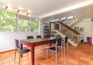 2 Bedroom Villa For Rent - Slor Kram, Siem Reap thumbnail