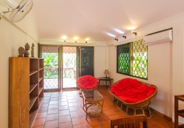 2 Bedroom Villa For Rent - Slor Kram, Siem Reap thumbnail