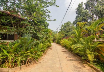 2 Bedroom Villa For Rent - Slor Kram, Siem Reap thumbnail