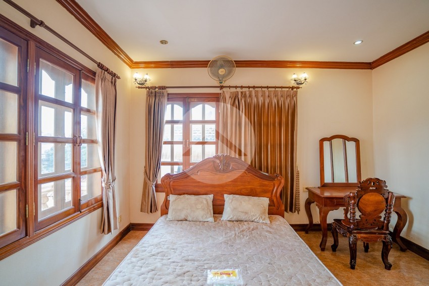 4 Bedroom Villa For Rent - Sala Kamreuk, Siem Reap