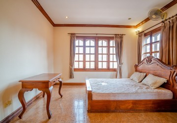 4 Bedroom Villa For Rent - Sala Kamreuk, Siem Reap thumbnail