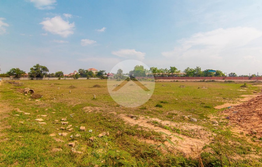   3000 Sqm Land For Sale - Svay Dangkum, Siem Reap