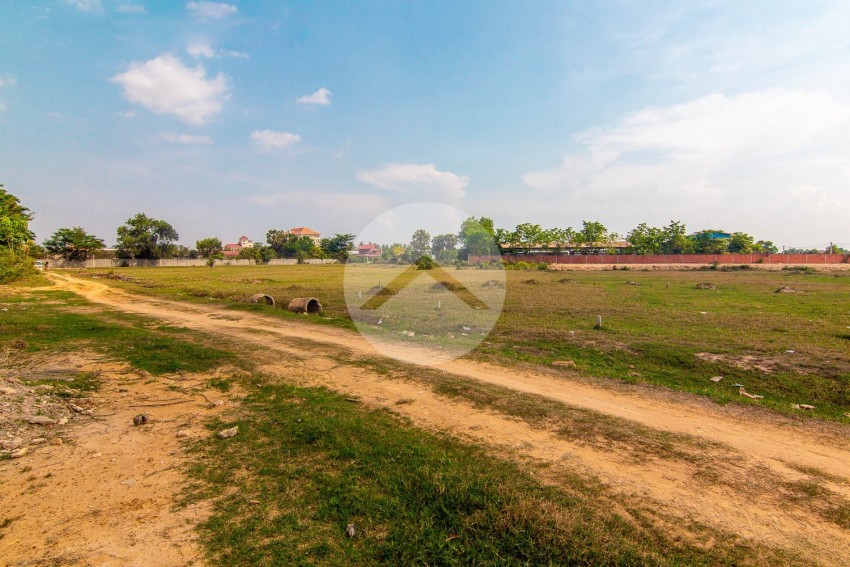   3000 Sqm Land For Sale - Svay Dangkum, Siem Reap