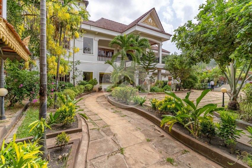 16 Bedroom Boutique Hotel For Rent - Slor Kram, Siem Reap