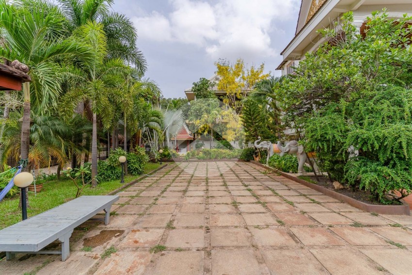 16 Bedroom Boutique Hotel For Rent - Slor Kram, Siem Reap