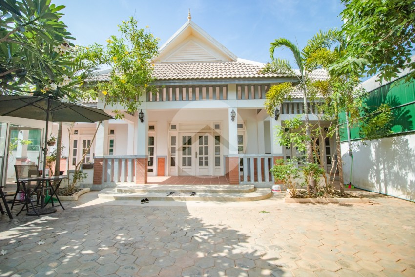 2 Bedroom Villa For Rent - Wat Athvear, Siem Reap