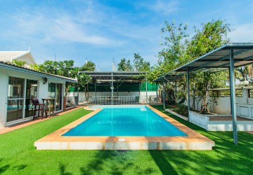 2 Bedroom Villa For Rent - Wat Athvear, Siem Reap thumbnail