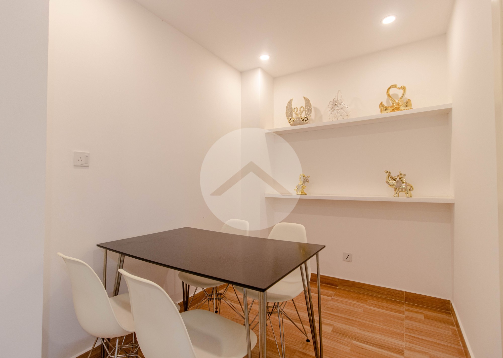 2 Bedroom Condo For Sale - Svay Dangkum, Siem Reap - Image 6