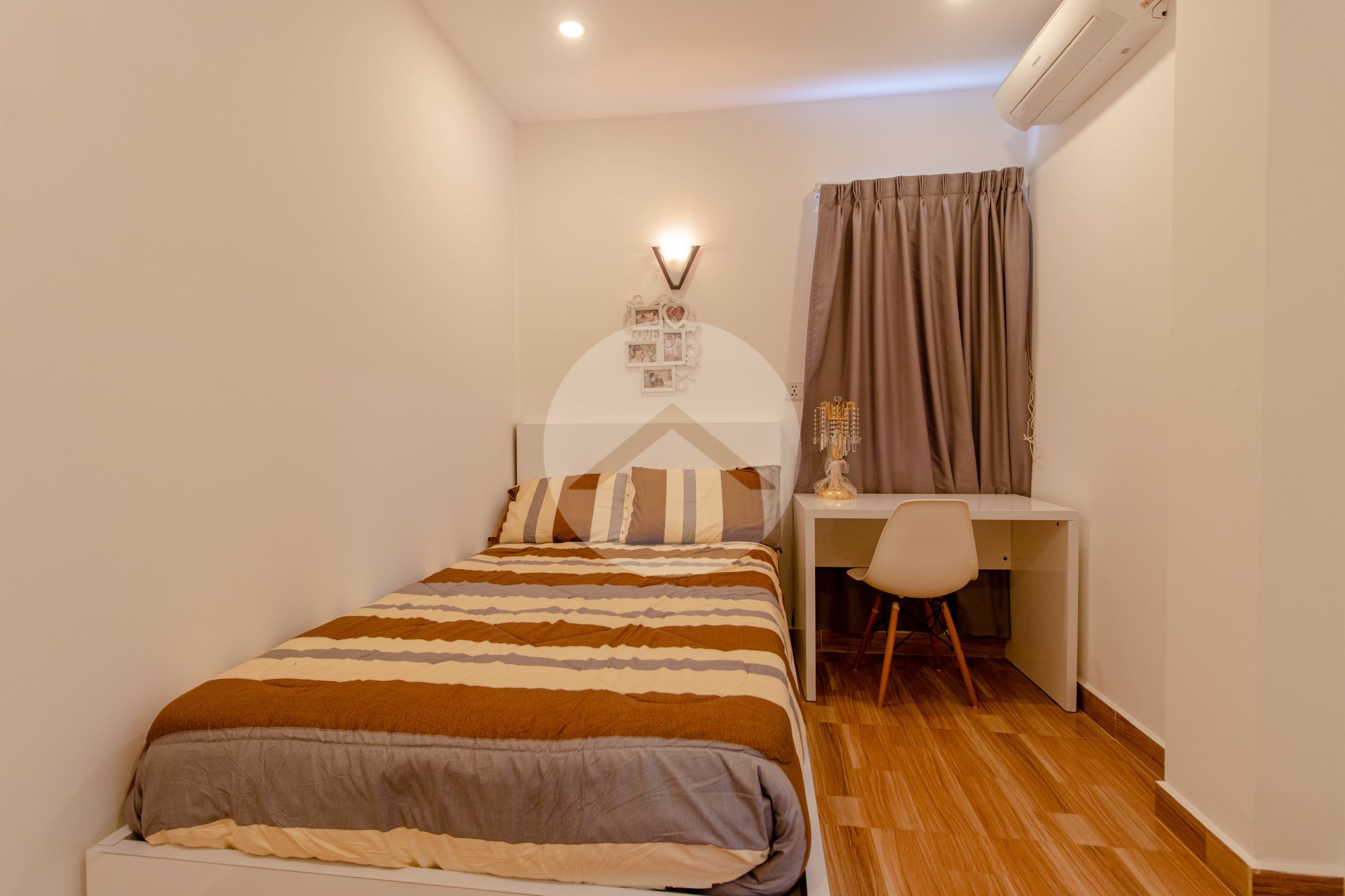 2 Bedroom Condo For Sale - Svay Dangkum, Siem Reap - Image 7