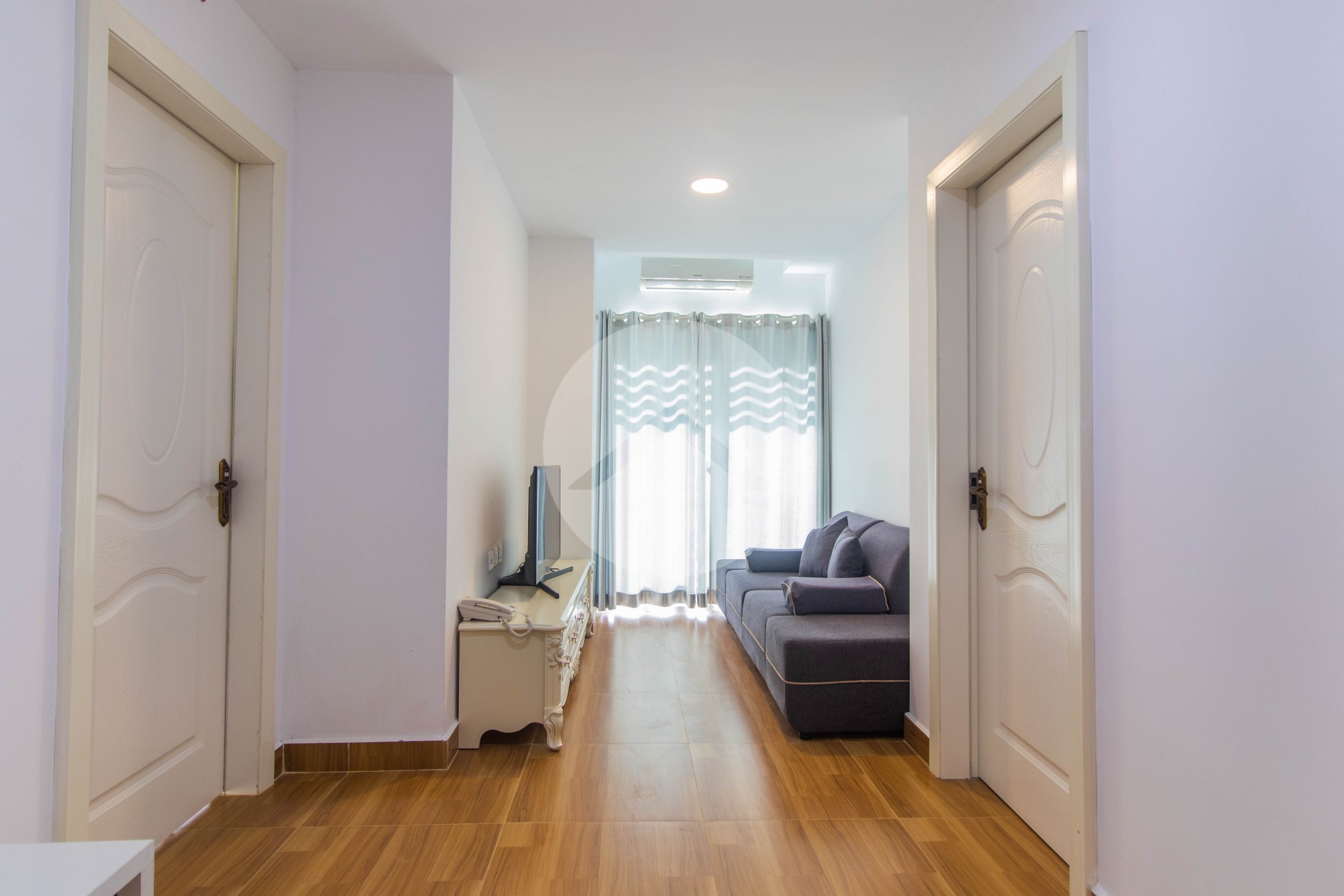 2 Bedroom Condo For Sale - Svay Dangkum, Siem Reap - Image 2
