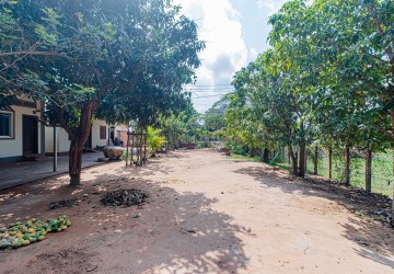 1160 Sqm Residential Land For Sale - Sala Kamreuk, Siem Reap thumbnail